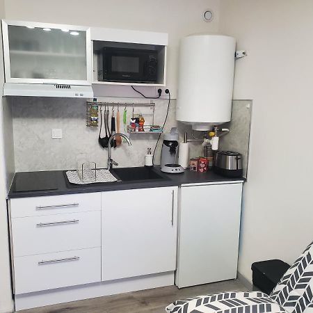 Apartmán Joli Petit Studio Au Centre De Carry Le Rouet Exteriér fotografie