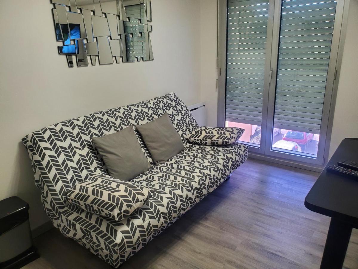 Apartmán Joli Petit Studio Au Centre De Carry Le Rouet Exteriér fotografie